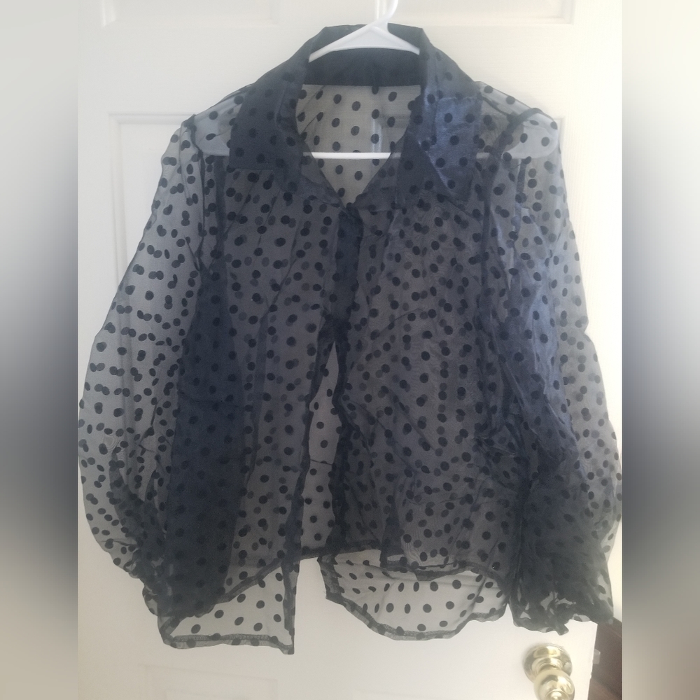 Black polka dot top